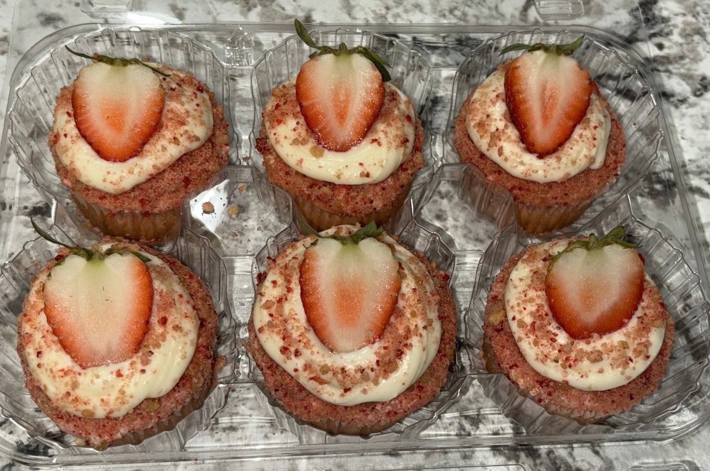 Pink Paradise Cupcakes