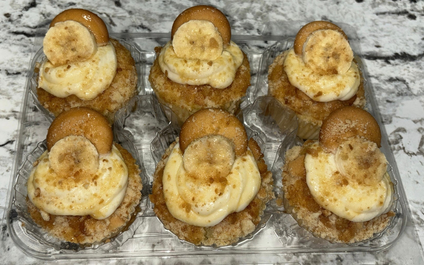 Panna Banana Cupcakes